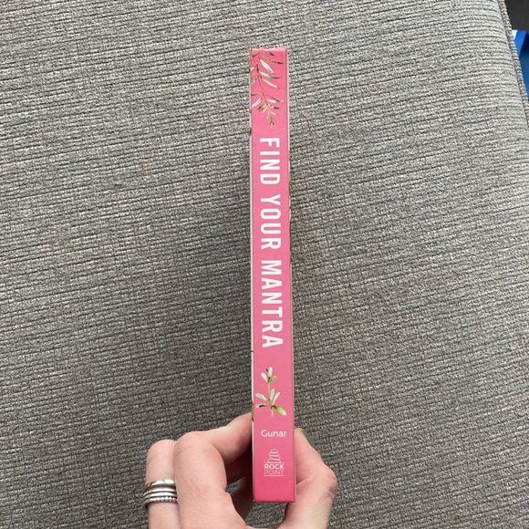 Find Your Mantra 🕉 - Picture 2 of 6